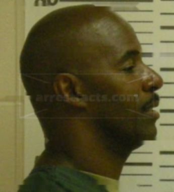 Perry L Macon