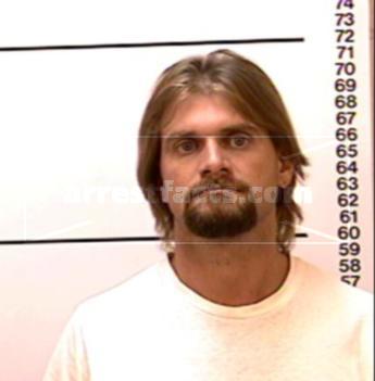 Johnny Lee Crowder