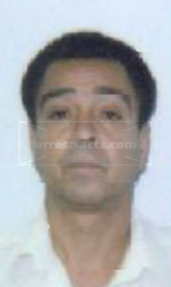 Daniel T Ledesma
