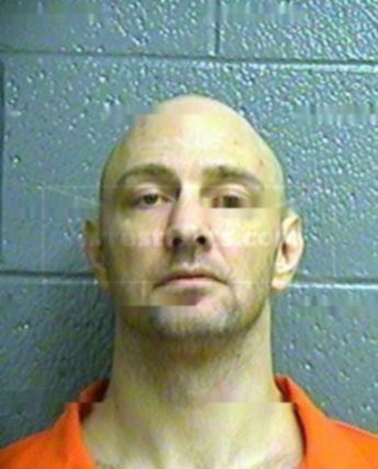 Luke D Mckinney