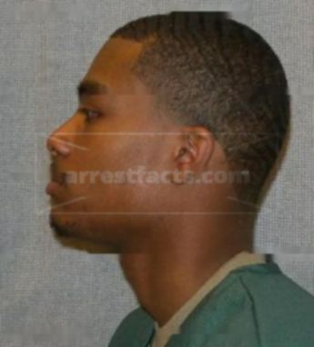 Travante D Robinson