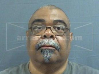 Hollis Woodward Jr