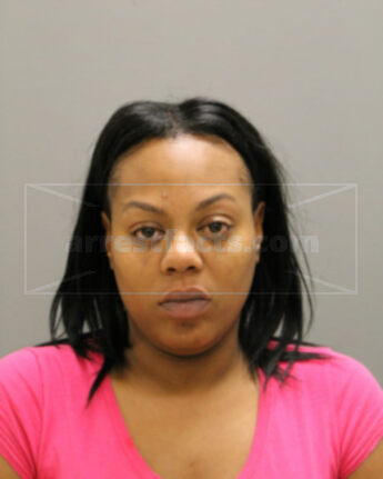 Idella R Hamilton