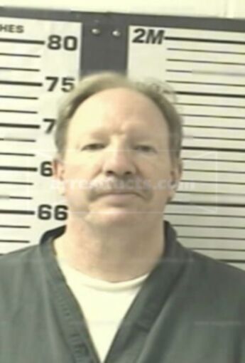 Richard L Bash