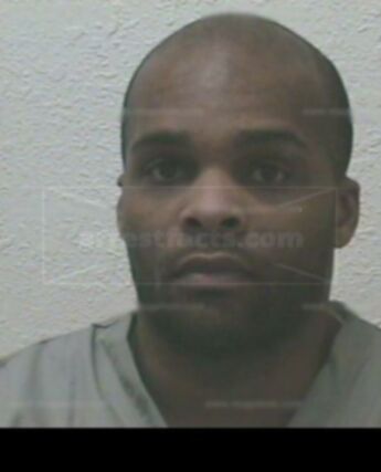 Antonio L Green