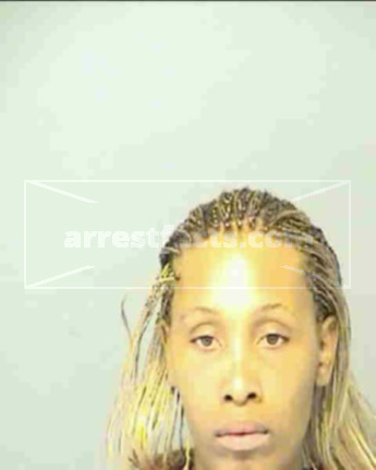 Alexis L Hayes
