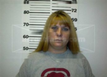 Erika L Girard