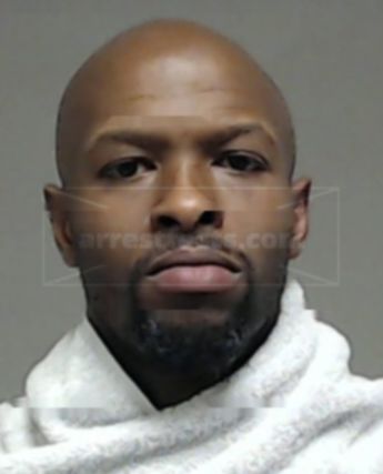 Garry Devon Banks
