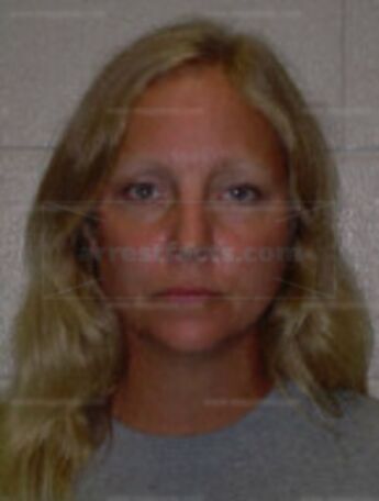 Lori A Davis
