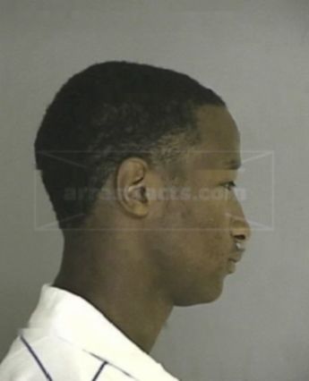Deddrick D Hunt