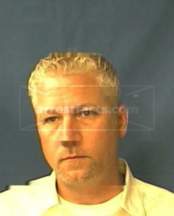 Bradley J Cable