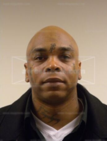 Derrick W Seay