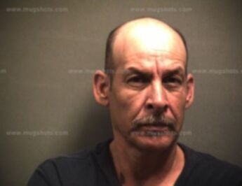 Martin Robert Flores
