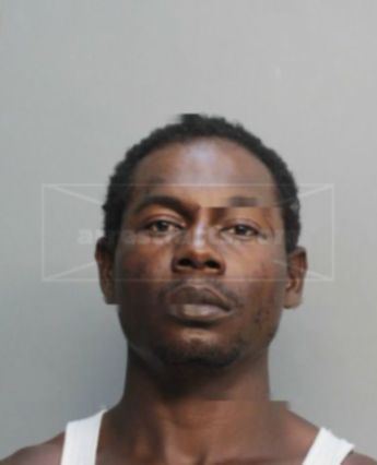 Dexter Mcqueen