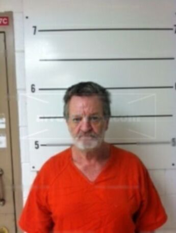 Douglas Wayne Menshouse