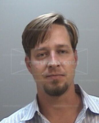 Dustin Jay Saunders