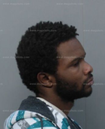 Antonio Nieves Smith