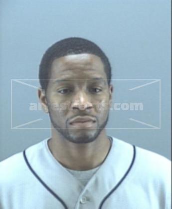 Lawarren Kaderial Roberts