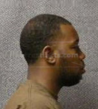 Travis R Doss