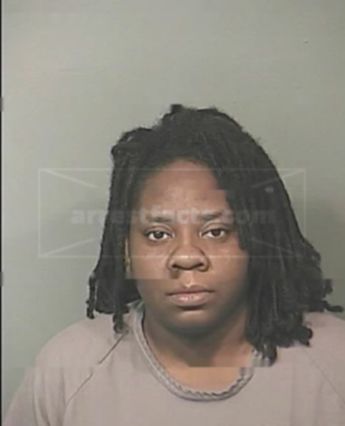 Shaundalynn R Parks