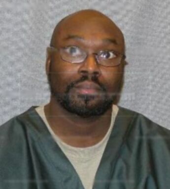 Darrick D Bolden