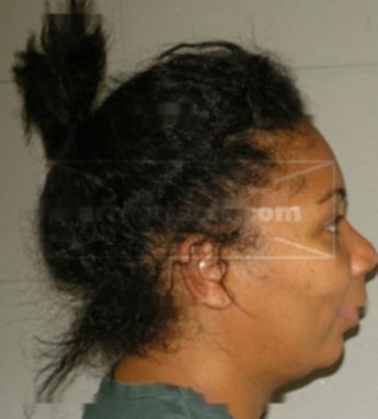 Monique L Moman