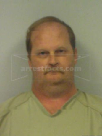 Gilbert J Straight