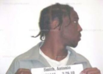 Antonio Smith