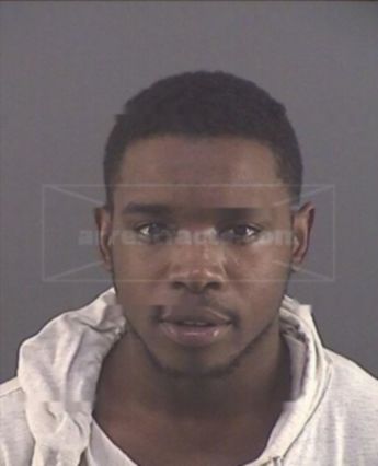 Lamar Trava Formon