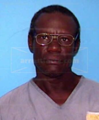 Melvin L Straughn