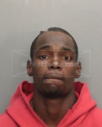 Markee Raynard Ruff