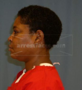 Martine L Robinson