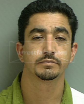 Carlos Torres