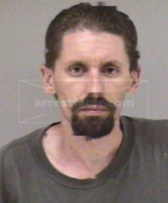 Joshua J Huff