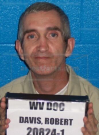 Robert E Davis Jr.