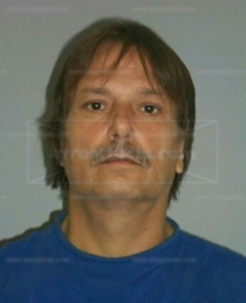 Douglas J Killinger