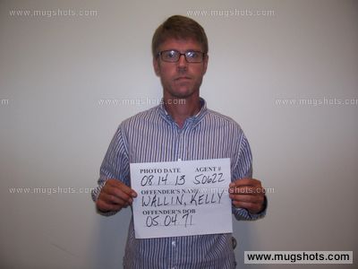 Kelly R Wallin