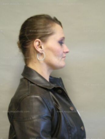 Teresa L Roth