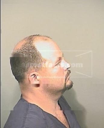 Floyd Thomas Compton
