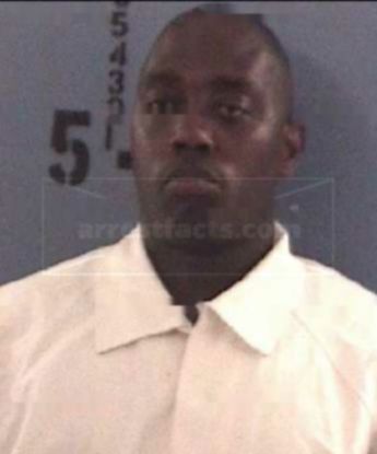Tavares Jamon Young