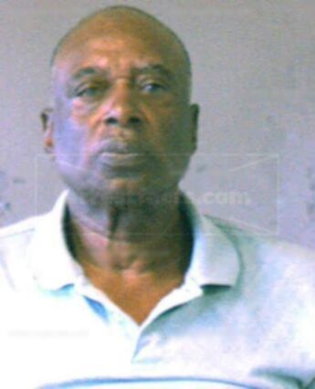 Hollis Dennard