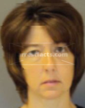 Christel C Gravlin