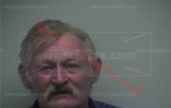 Johnnie Lee Russell