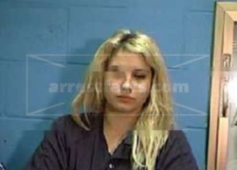 Lauren J Holcomb
