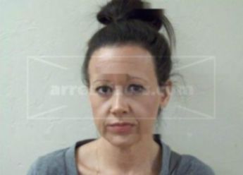 Jennifer D Mcelroy