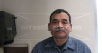 Alberto M Mosqueda