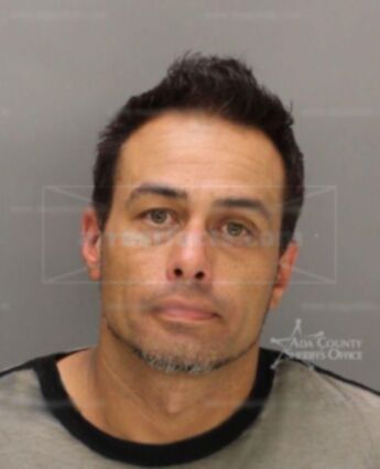Christopher Louis Fraga