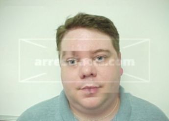 Brandon L Lewallen