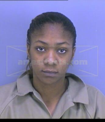 Lesaundra Christi Everhart