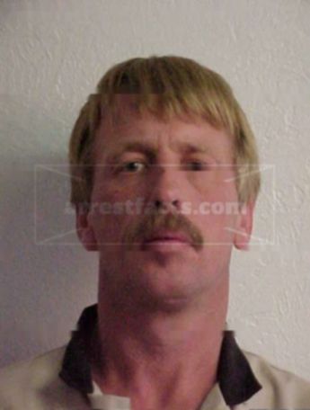 Stephen T Foos